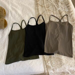 Bundle of 3 Aerie Workout Tank Tops w/ Built-in Padded Bra